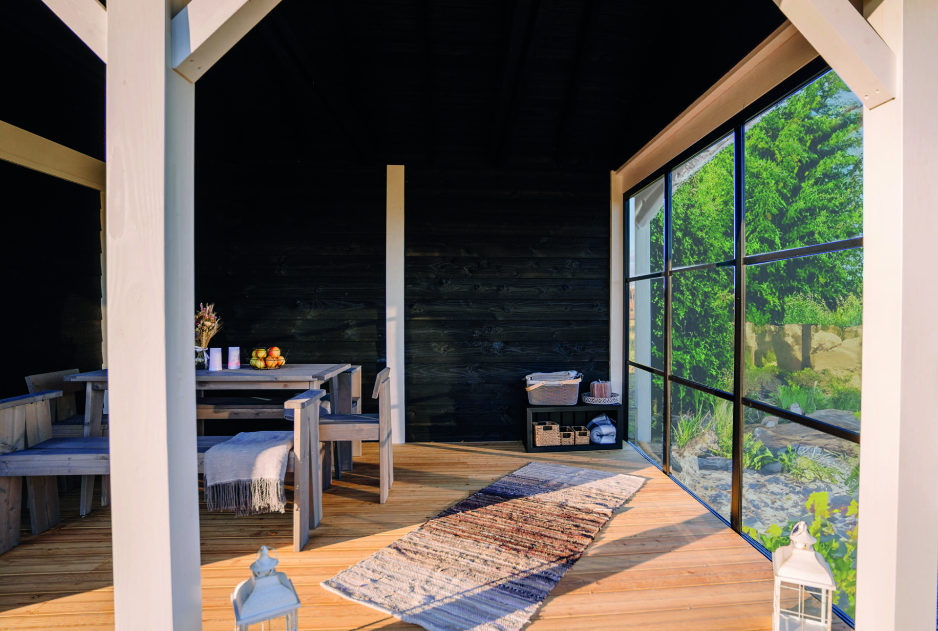 Premium Flachdach-Gartenhaus als Lounge, viel Tageslicht; dämmbar, individuelle Gestaltung, mehr Wohnraum für die Familie.