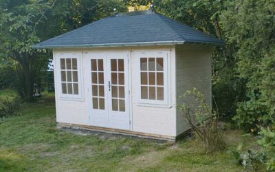 Walmdach Gartenhaus von Lugarde – klassisch und stabil